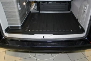 Carbox FORM Kofferraumwanne Laderaumwanne Kofferraummatte für VW T5 / T6