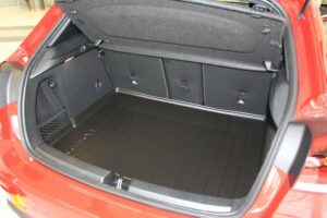 Carbox FORM Kofferraumwanne Laderaumwanne Kofferraummatte für Mercedes A-Klasse 201074000