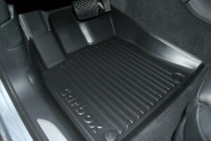 Carbox FLOOR Fußraumschale Gummimatte vorne links für Porsche Macan 95B 04/14-