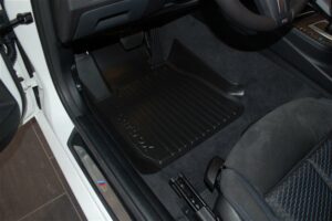 Carbox FLOOR Fußraumschale vorne links für BMW 3er Limo F30 BMW 3er Touring F31