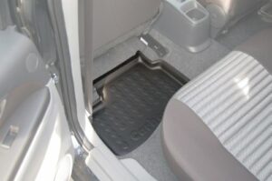Carbox FLOOR Fußraumschale Gummimatte für Suzuki SX4/Fiat Sedici hinten links