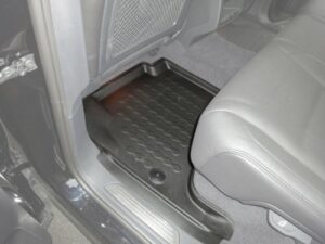 Carbox FLOOR Fußraumschale Gummimatte Fußmatte für VW Touareg II hinten links