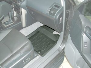 Carbox FLOOR Fußraumschale für Toyota Landcruiser J15 langer kurzer Radstand