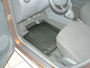 Carbox FLOOR Fußraumschale für Dacia Duster 4x2/Logan MCV Kombi vorne links