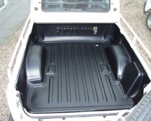 Carbox CLASSIC Kofferraumwanne für Suzuki Samurai Pick-up ganze Ladefläche